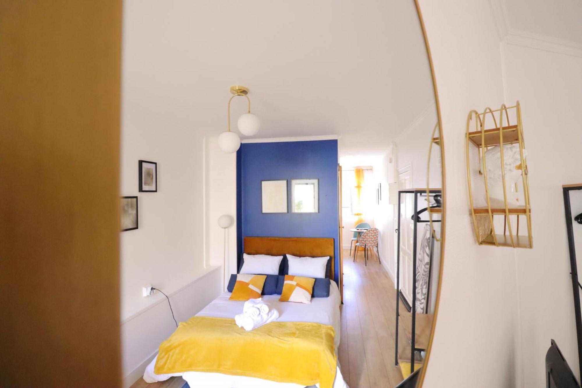 Le Neo - Studio Chic Avec Sa Cour Privative Et Fibre Бержерак Номер фото